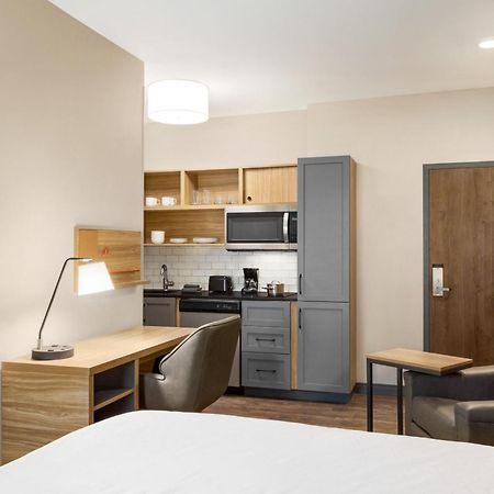 Candlewood Suites Miami - Doral By Ihg Tamiami Exterior foto